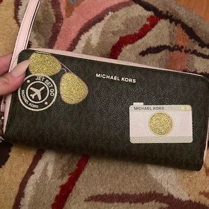 Michael Kors wallet - super cute for traveling